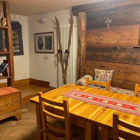 Le Chemin De La Luge Hotel Hone Kültér fotó