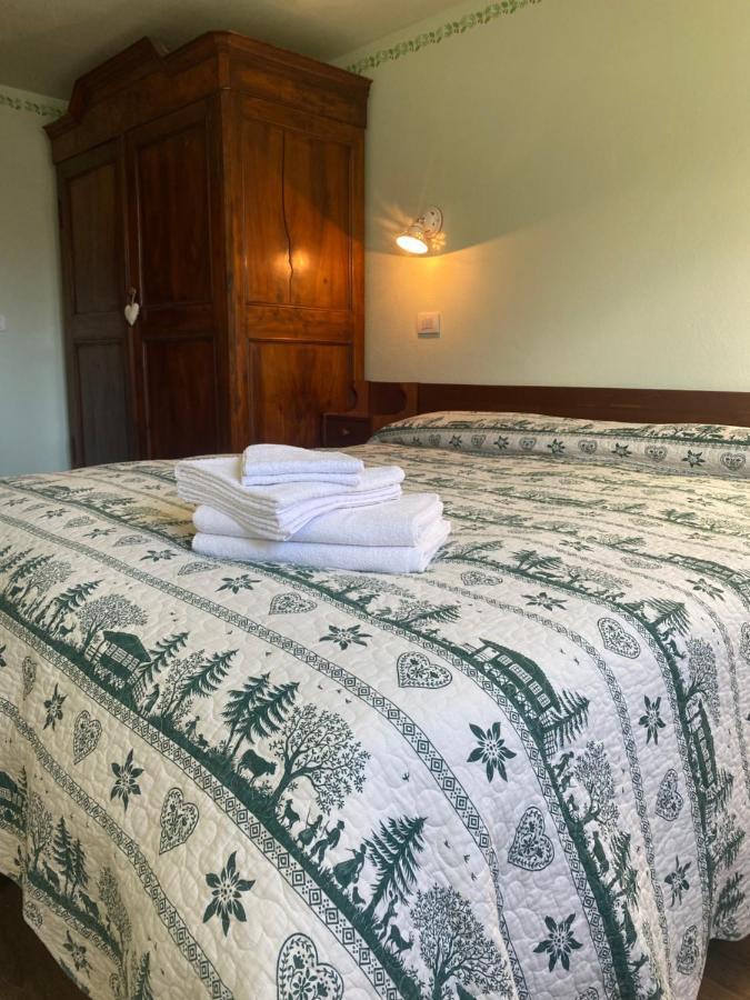 Le Chemin De La Luge Hotel Hone Kültér fotó